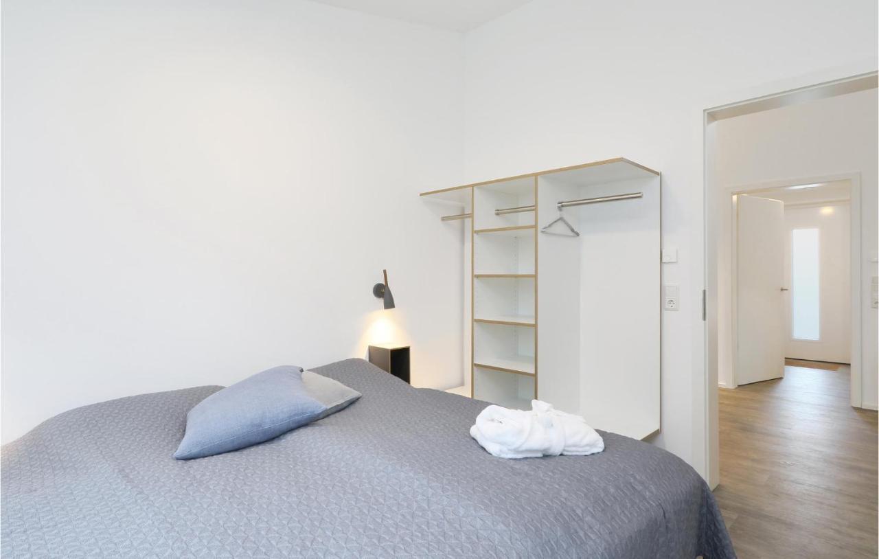 2 Bedroom Gorgeous Home In Lembruch-Duemmer See Extérieur photo